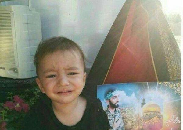 عکس شهید حججی و پسرش