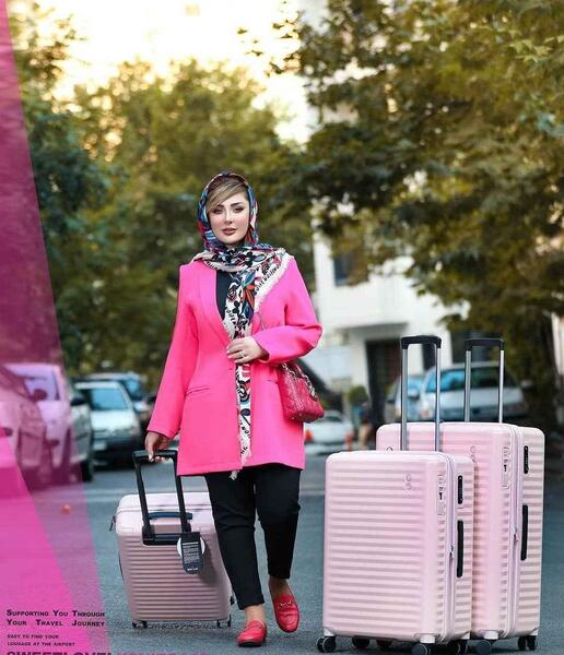 عکس نیوشا ضیغمی و شبنم قلی خانی