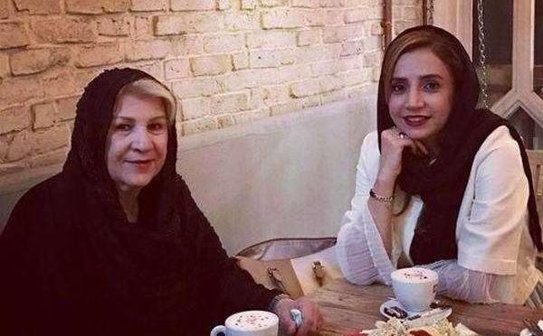 عکس شبنم قلی خانی و مادرش