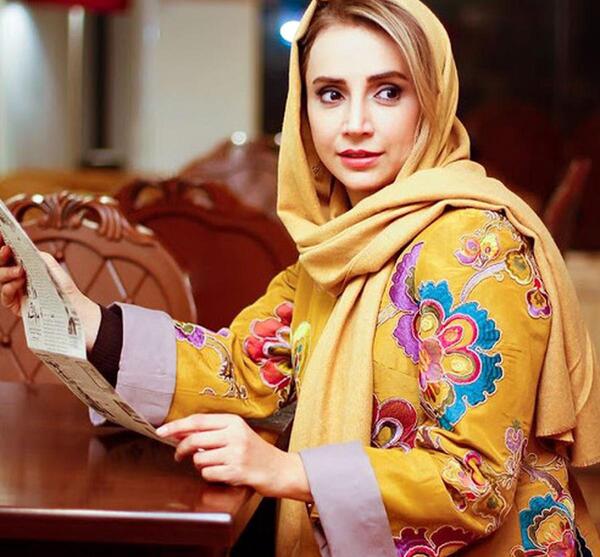 عکس شبنم قلی خانی و مادرش