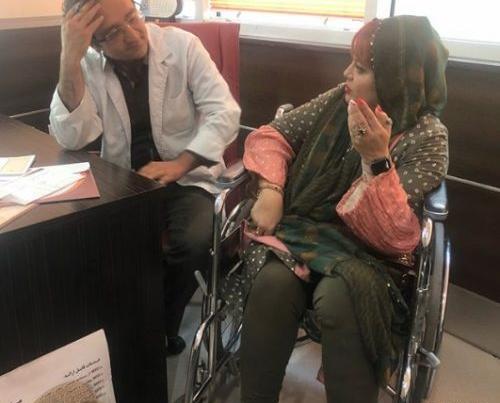 عکس بهاره رهنما با پای شکسته