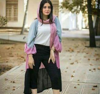 عکس لیندا کیانی با شلوار کوتاه