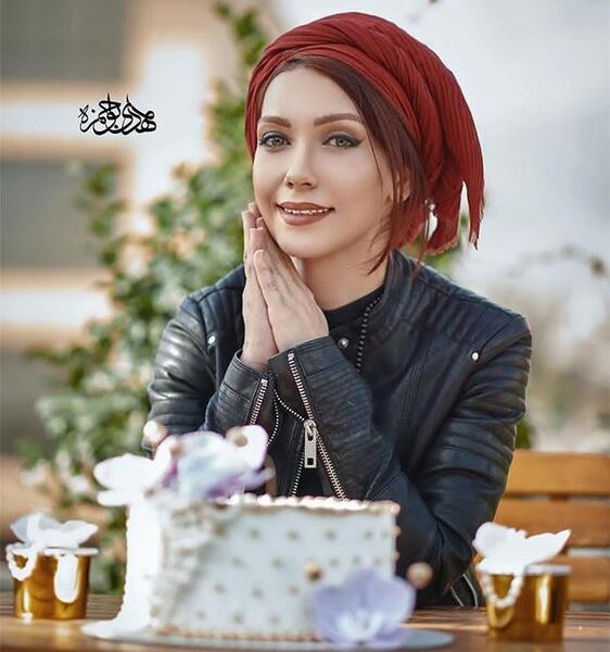 عکس شهرزاد کمال زاده و مادرش