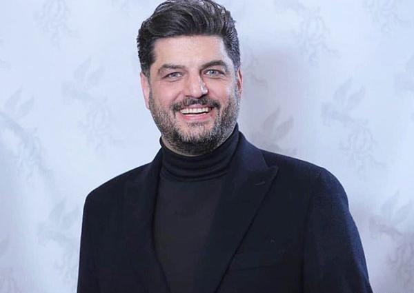 عکس سام درخشانی همسرش ودخترش