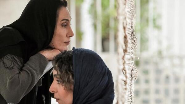 عکس ساره بیات در عادت نمی کنیم