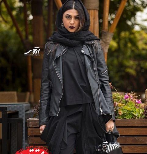 عکس مادر آزاده صمدی