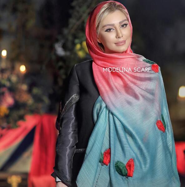 عکس های ایستاده سحر قریشی