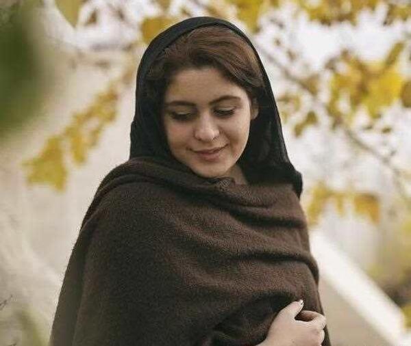 عکس گوشی فاطیما بهارمست