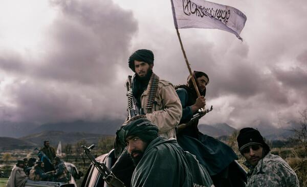 عکس پرچم طالبان و داعش