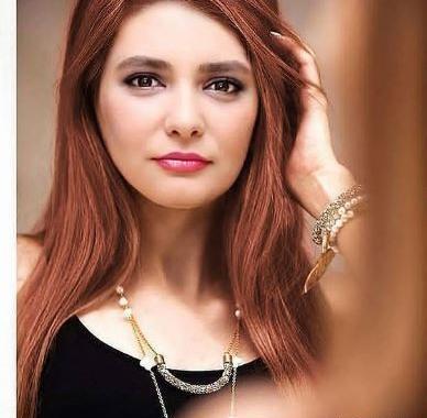 عکس لیندا کیانی بدون روسری