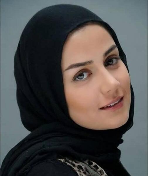 عکس افسانه پاکرو در فیلم رویای خیس