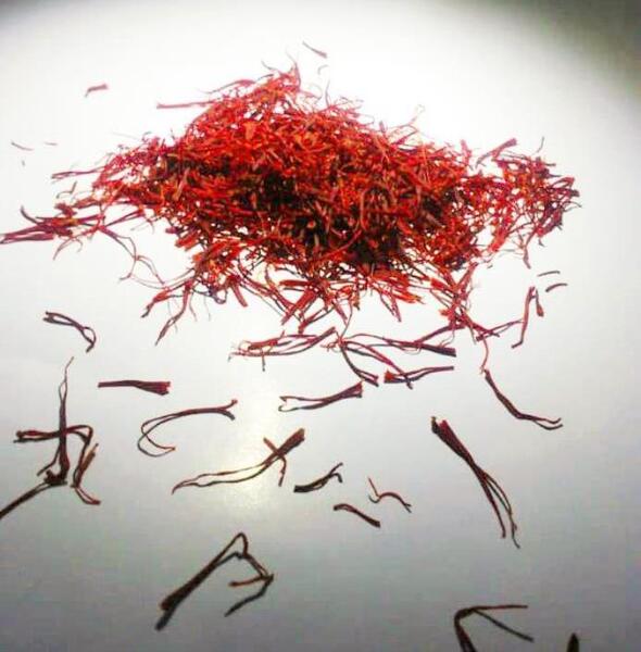 عکس زعفران یک گرمی