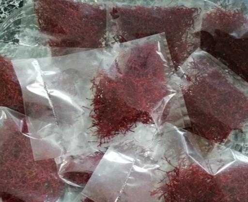 عکس زعفران یک گرمی