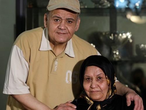 عکسهای اکبر عبدی با خانواده