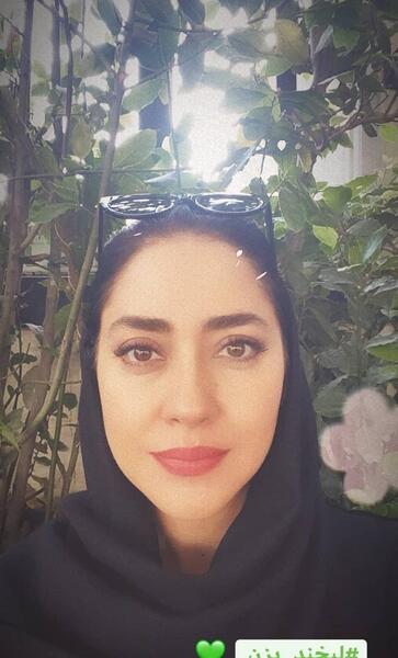 عکس بهاره کیان افشار و دوستانش