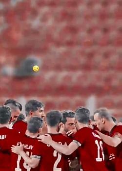 عکس خام پرسپولیس