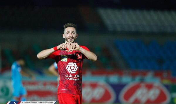 عکس خام پرسپولیس