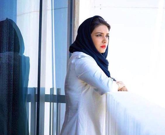 عکس لیندا کیانی برای پروفایل