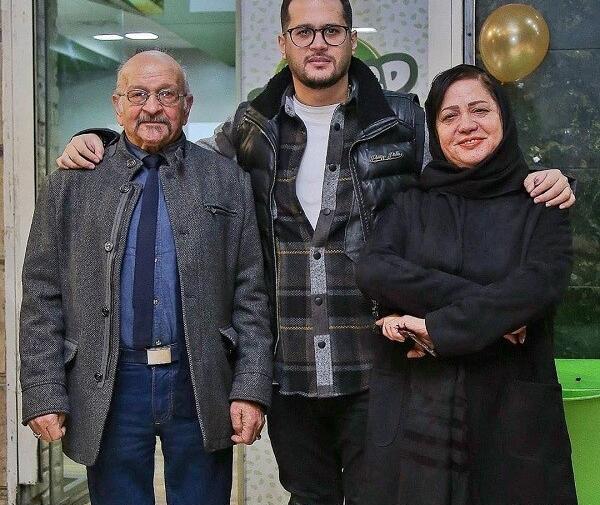 عکس سیاوش خیرابی و مادرش