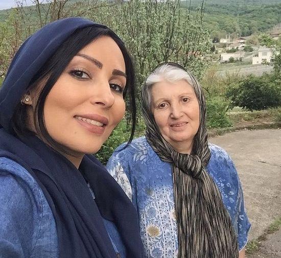 عکس نوجوانی پرستو صالحی