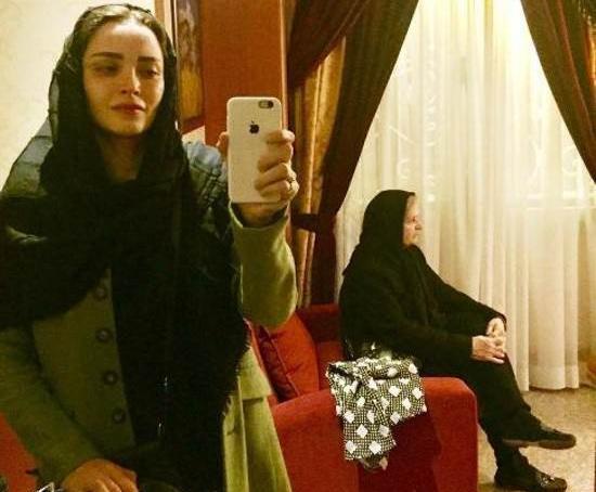 عکس بهنوش طباطبایی در مشهد
