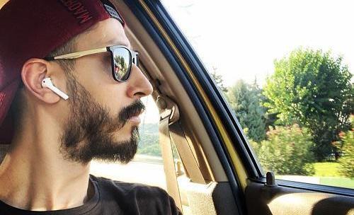 عکس بهرام افشاری با همسرش