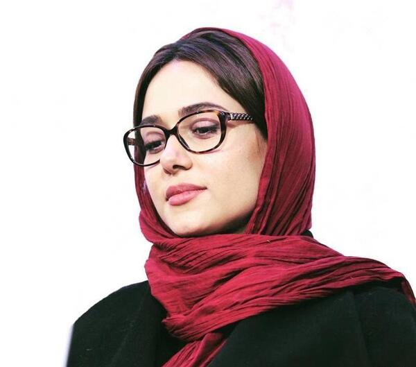عکس پریناز ایزدیار در ابد و یک روز