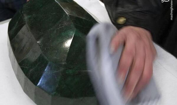 عکس بهترین زمرد جهان