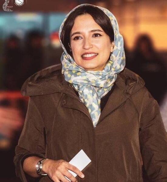 عکس رامبد جوان در کانادا و همسرش