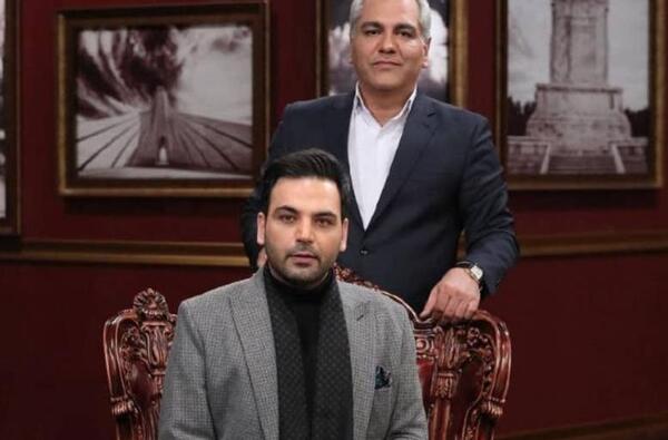 عکس ایستاده احسان علیخانی