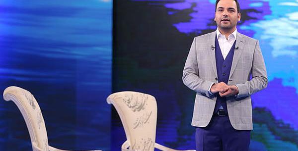 عکس ایستاده احسان علیخانی