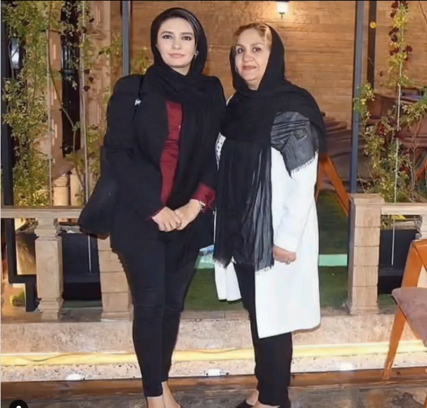 عکس لیندا کیانی با لباس