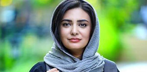 عکس لیندا کیانی با لباس