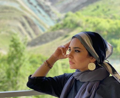 عکس لیندا کیانی با لباس