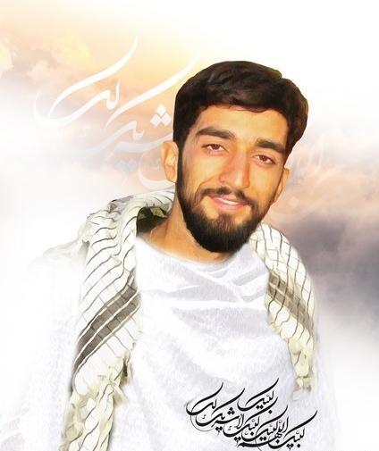 عکس شهید حججی با تفنگ