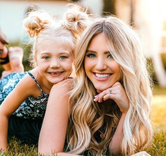 عکس ژست مادر دختری