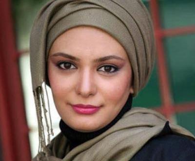 عکس لیندا کیانی با متن