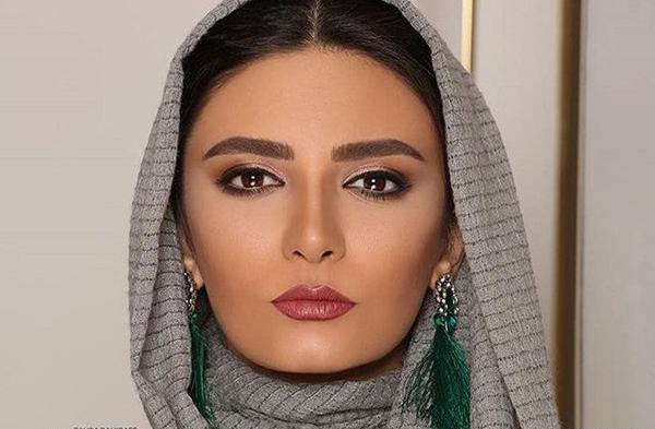 یک عکس لیندا کیانی