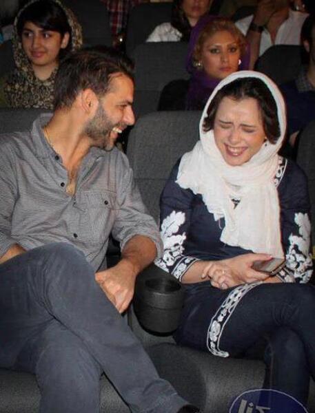 عکس پیمان معادی و فرزندانش