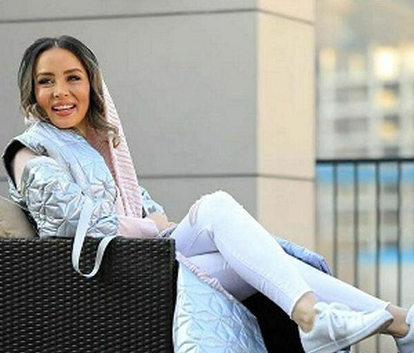 عکس بازیگر زن حدیث فولادوند