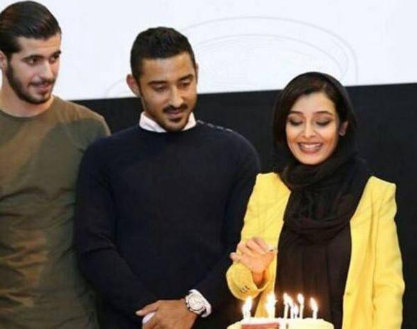 عکس ساره بیات با پدرش