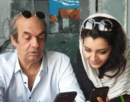 عکس ساره بیات با پدرش