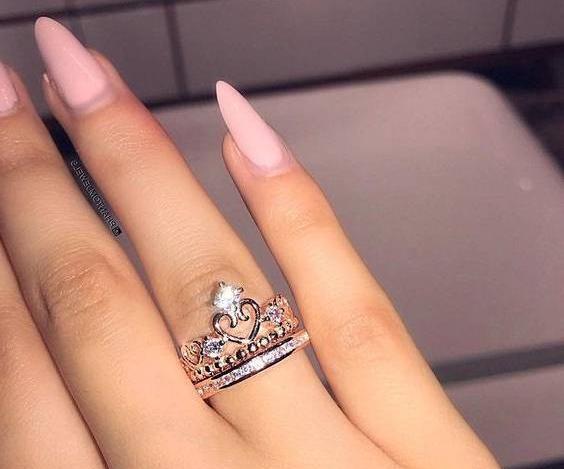 عکس حلقه تاج