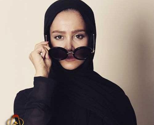 عکس الناز حبیبی با عینک