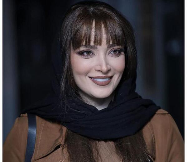 عکس بهنوش طباطبایی با موهای چتری