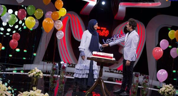 عکس جشن ماهگرد ازدواج