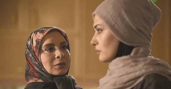عکس افسانه بایگان در سریال پریا