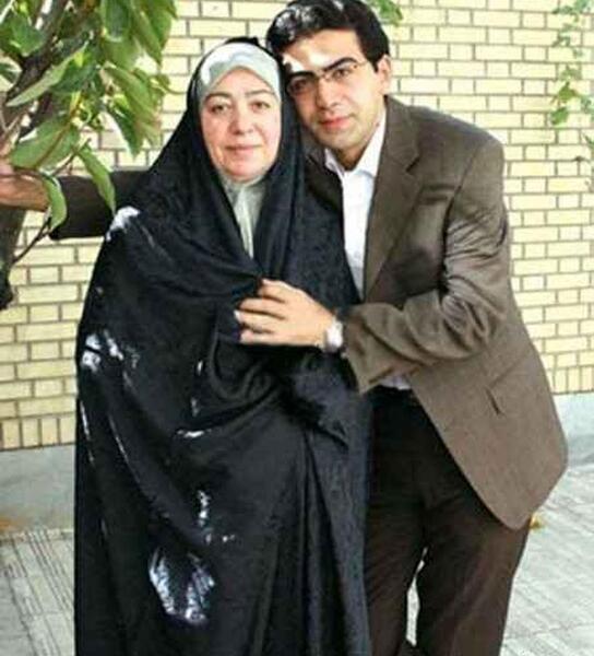 عکس پدر و مادر فرزاد حسنی