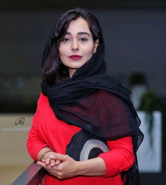 عکس کودکی سانیا سالاری