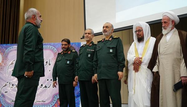 عکس سردار گشتاسبی